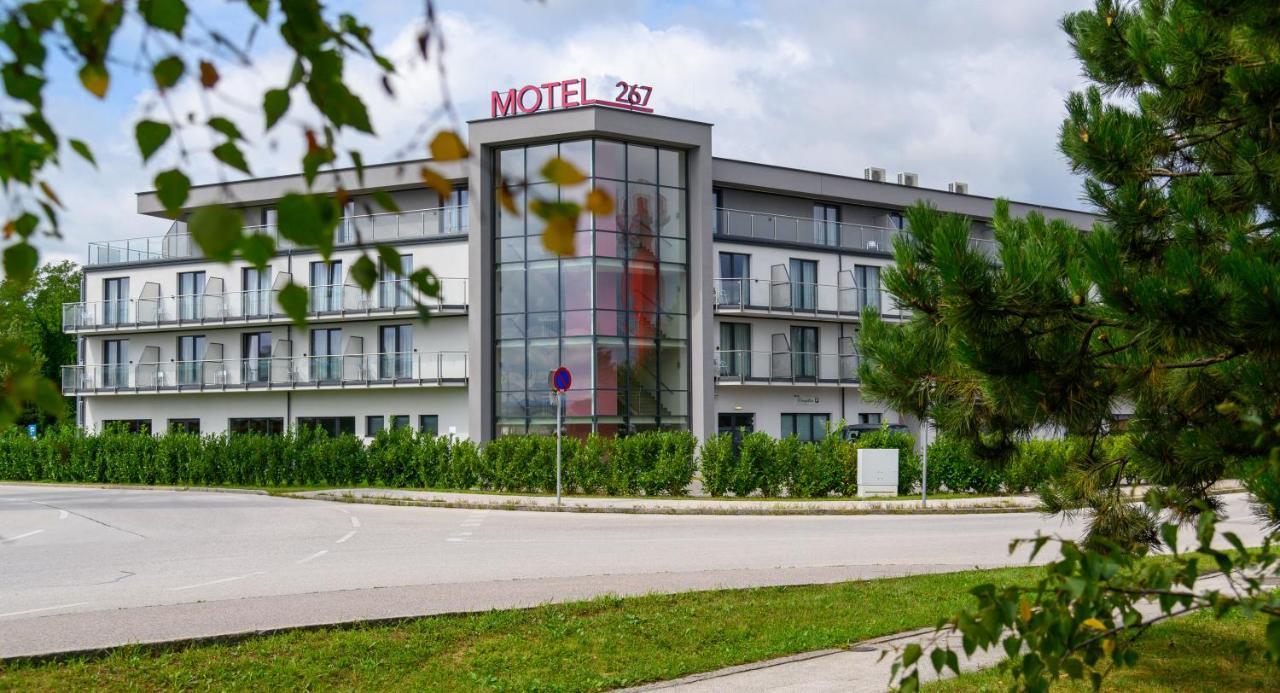 Motel 267 ซังคท์เพิลเทน ภายนอก รูปภาพ